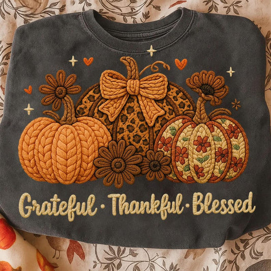 Faux Yarn Grateful Thankful Blessed
